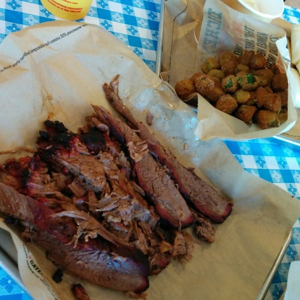 Photo taken at Dickey&#39;s Barbecue Pit by Samson on 6/8/2014