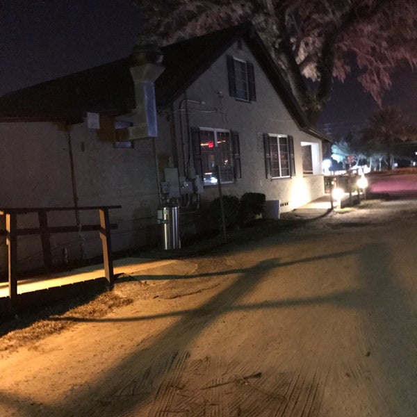 Casselberry's Patio Bar 8 tips from 171 visitors