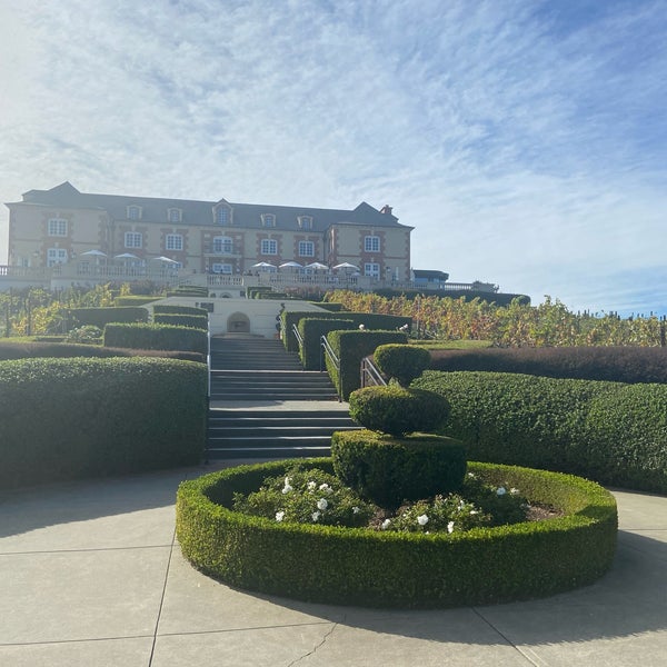 Photo taken at Domaine Carneros by Ally P. on 10/23/2022