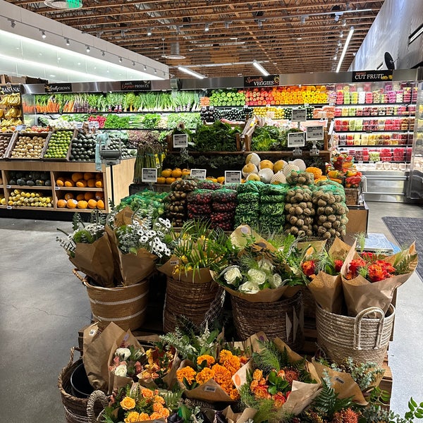 Photos at Erewhon Natural Foods Market 6 tips