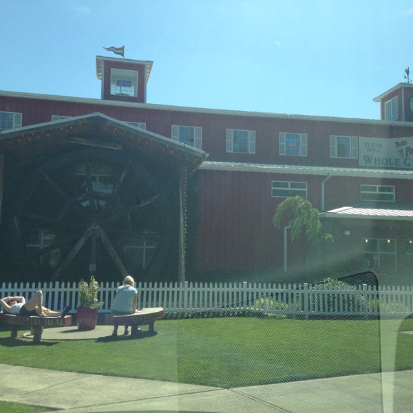 Photo taken at Bob&#39;s Red Mill Whole Grain Store by Tracy D. on 7/20/2015