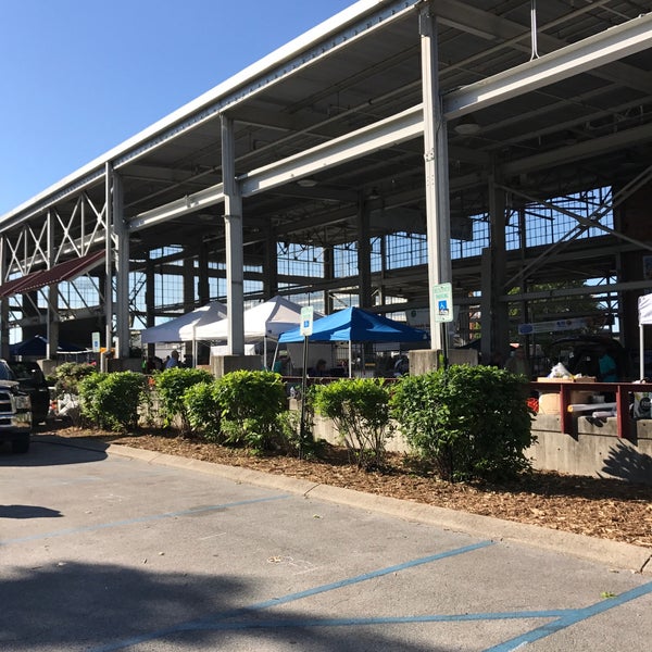 5/14/2017 tarihinde Chris L.ziyaretçi tarafından Chattanooga Market'de çekilen fotoğraf