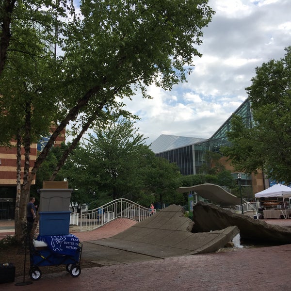Photos at Aquarium Plaza Downtown Chattanooga Chattanooga, TN