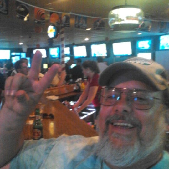 Photo taken at McMashers Sports Bar And Grill by Eden D. on 11/4/2012