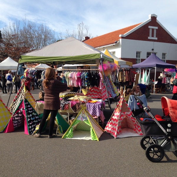 Photos at Elwood Primary School Elementary School in Elwood