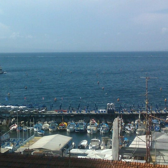 5/12/2013 tarihinde Oksana N.ziyaretçi tarafından Hotel del Mare'de çekilen fotoğraf