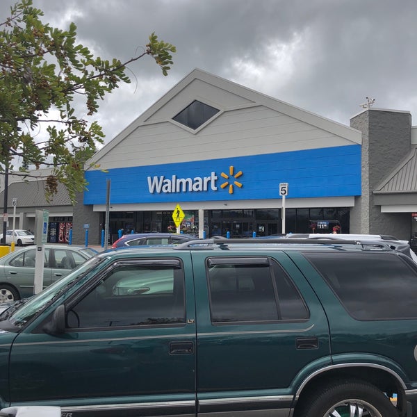 Photos at Walmart Mililani Waipio Melemanu 19 tips from 1695