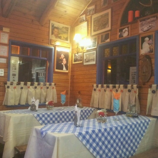 Photo taken at Chilotito Marino Restaurant by Alexander R. on 11/23/2012