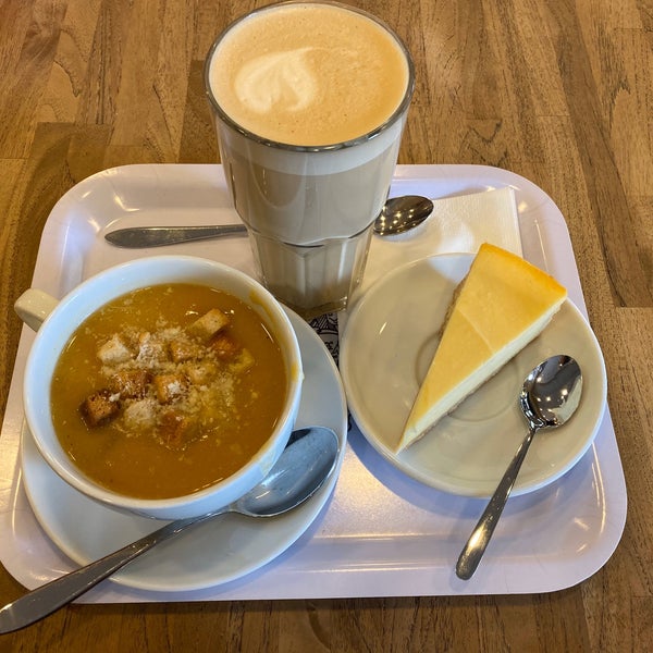 12/28/2019 tarihinde Sergey S.ziyaretçi tarafından Boréal Coffee Shop'de çekilen fotoğraf