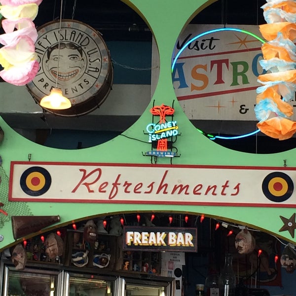 Photo taken at Coney Island USA - Museum &amp; Freak Show by Carol G. on 7/15/2016