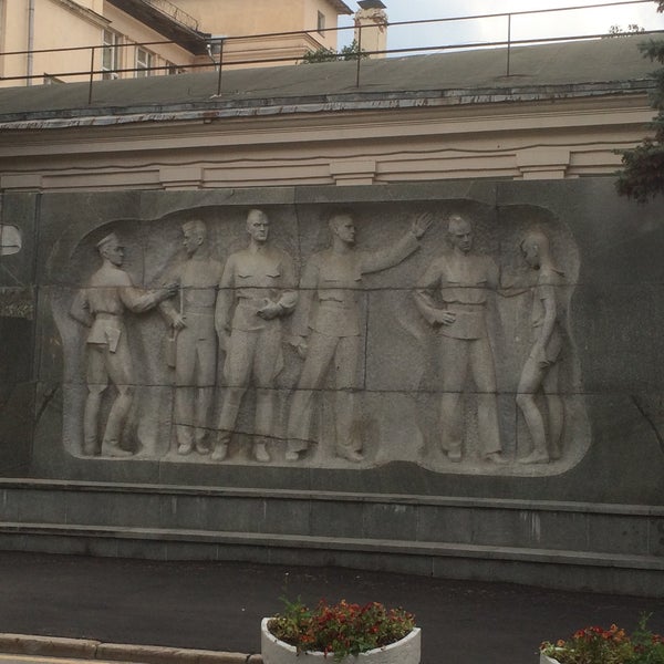 Москва чертольский переулок