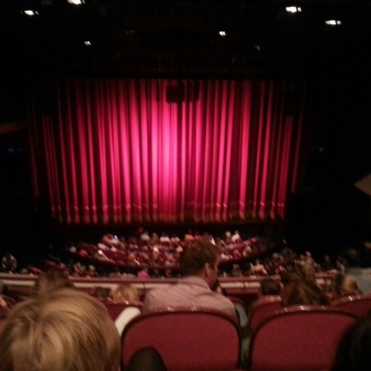 Foto diambil di Theater aan de Parade oleh Jaap v. pada 12/3/2012