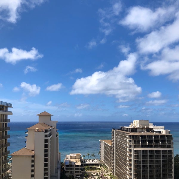 3/7/2020にDianna 4.がEmbassy Suites by Hilton Waikiki Beach Walkで撮った写真