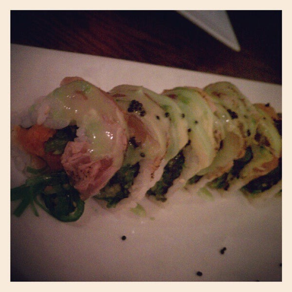 Foto diambil di Miso Asian Grill &amp; Sushi Bar oleh Missy C. pada 9/19/2012