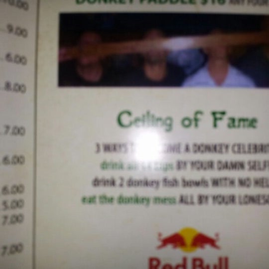 Foto tomada en Mad Donkey Beer Bar &amp; Grill  por A G. el 10/10/2012