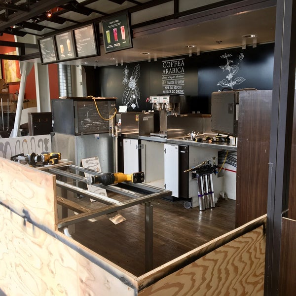 Starbucks Wallingford 1 tip from 233 visitors