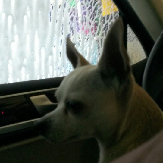 Mesa Fuel Depot Car Wash and Detail in Santa Barbara