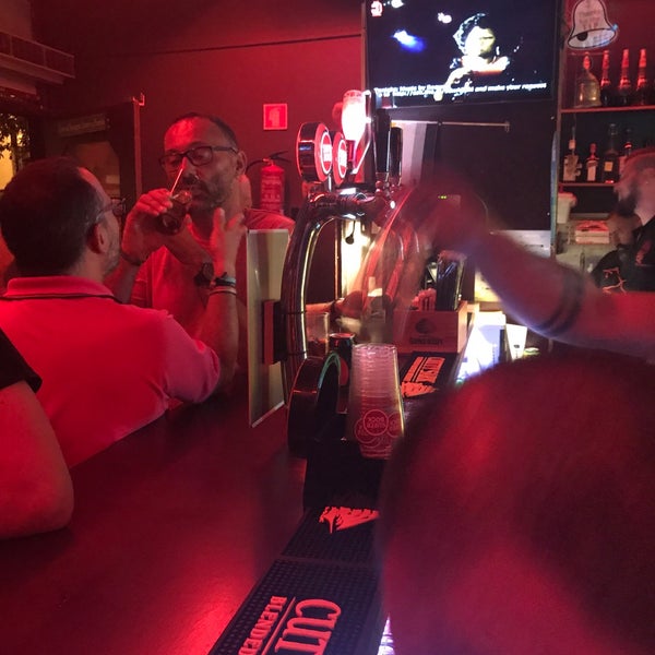 8/5/2017 tarihinde Vasco R.ziyaretçi tarafından Bar TR3S Lisboa'de çekilen fotoğraf
