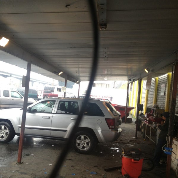 Pick n Pull Oakland'da Oto Servisi'da fotoğraflar