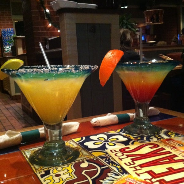 Photo taken at Chili&#39;s Grill &amp; Bar by Sara N. on 12/22/2012
