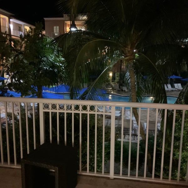 Снимок сделан в Key West Marriott Beachside Hotel пользователем Joshua G. 11/28/2019