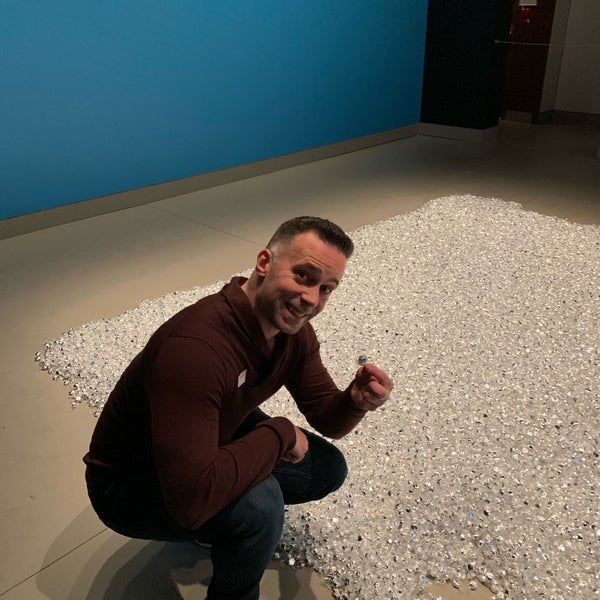Foto diambil di Rubin Museum of Art oleh Joshua G. pada 2/29/2020