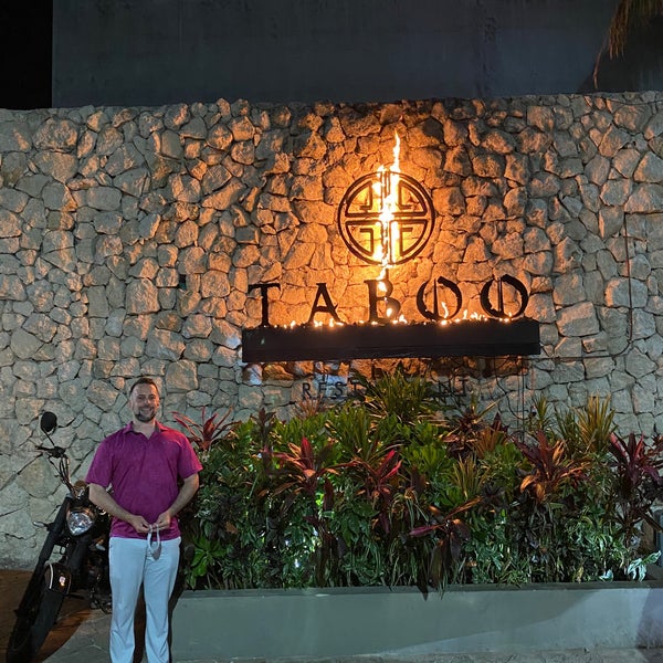 Photo taken at Taboo Cancún by Joshua G. on 3/6/2021