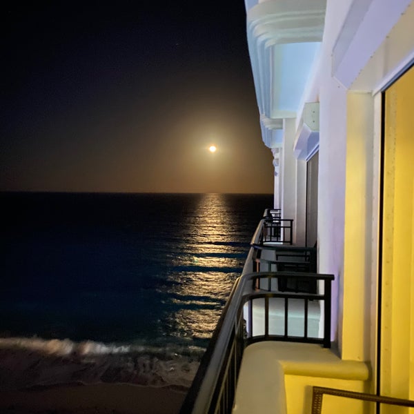 Photo taken at JW Marriott Cancun Resort &amp; Spa by Joshua G. on 3/3/2021