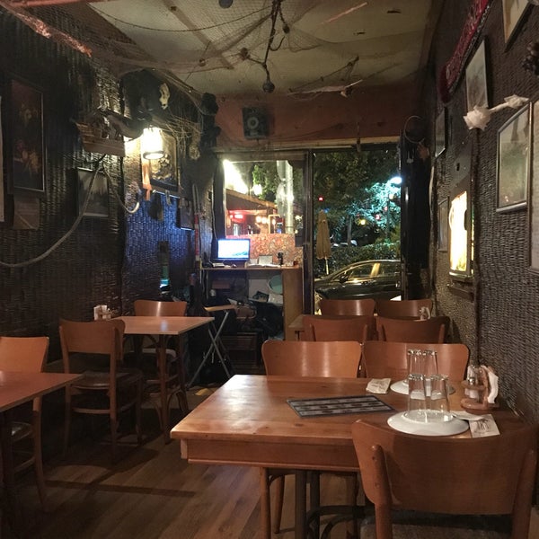 Foto tirada no(a) Selimiye Park Restaurant por Baris O. em 9/20/2017