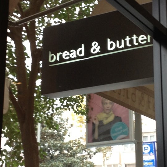11/24/2012에 Cansen E.님이 Bread &amp; Butter에서 찍은 사진