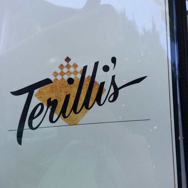 Photo taken at Terilli&#39;s by Mike T. on 6/4/2016