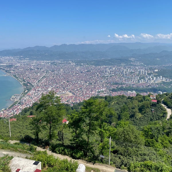 7/13/2023 tarihinde Basak S.ziyaretçi tarafından Tepe Restaurant'de çekilen fotoğraf