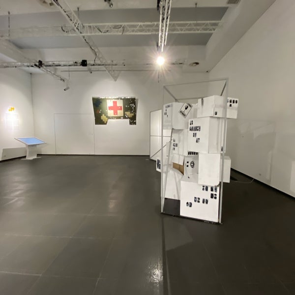 รูปภาพถ่ายที่ Галерея M17 / M17 Art Gallery โดย Sergey S. เมื่อ 1/17/2020