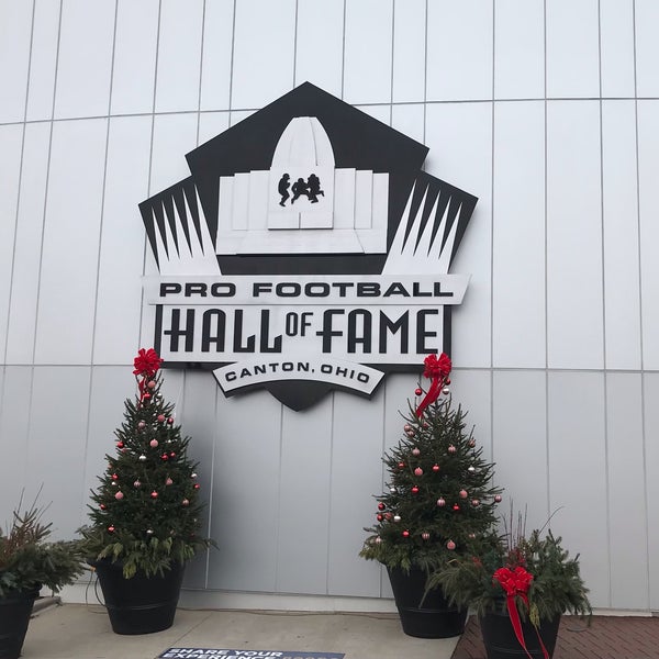Photo taken at Pro Football Hall of Fame by David W on 12/17/2021