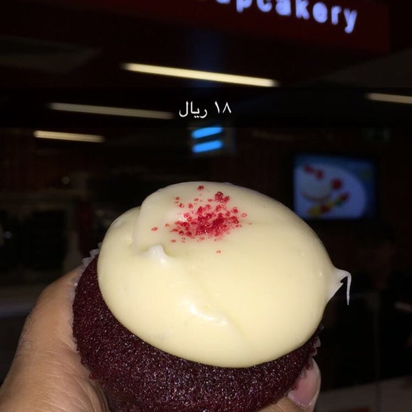 Photo taken at Red Velvet Cupcakery by . Naif .. on 1/15/2015