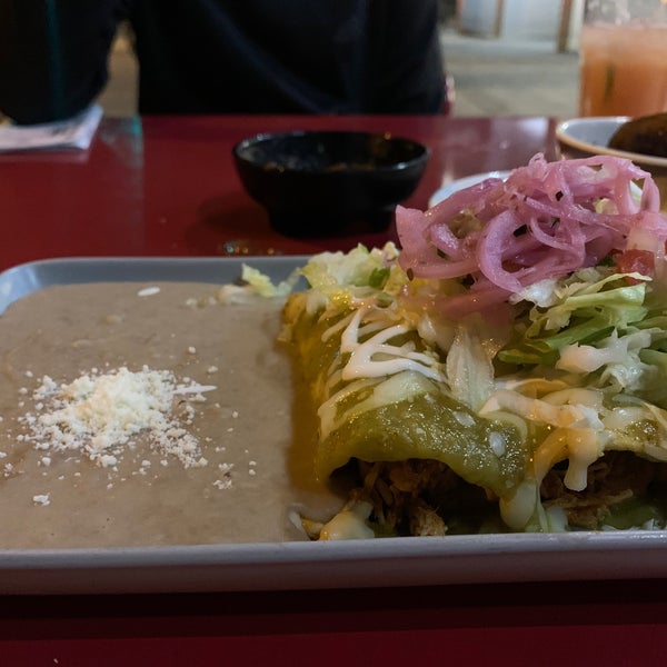 Que Onda Tacos + Tequila Third Ward 5 tips