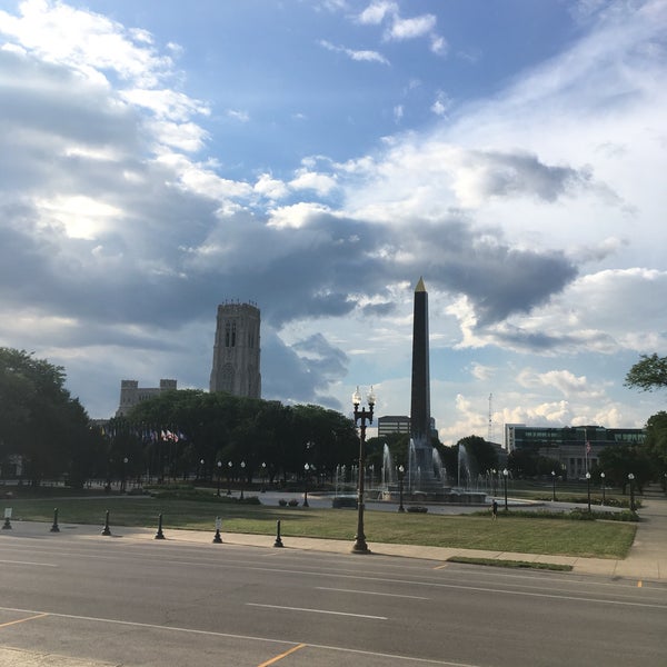 7/15/2018 tarihinde Roberto R.ziyaretçi tarafından Indiana World War Memorial'de çekilen fotoğraf