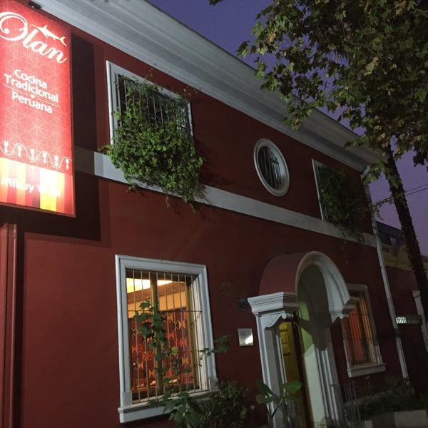5/4/2017 tarihinde Chris G.ziyaretçi tarafından Restaurant Olan'de çekilen fotoğraf