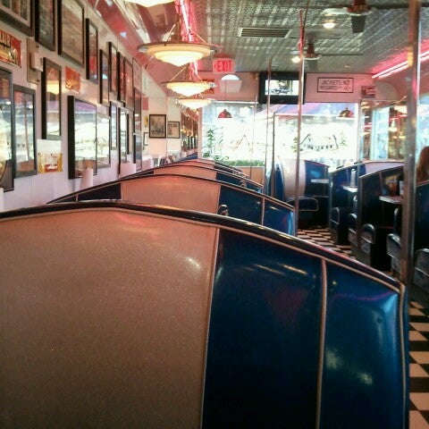 Photos at Mel's Classic Diner - Diner in Pigeon Forge