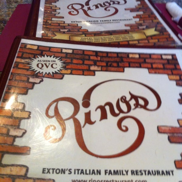 Photo taken at Rino&#39;s Italian Restaurant and Pizzeria by Elke S. on 5/29/2013