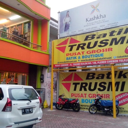 Batik Trusmi Cirebon Jakarta Toko Seni Rupa Kerajinan Di Jakarta Selatan