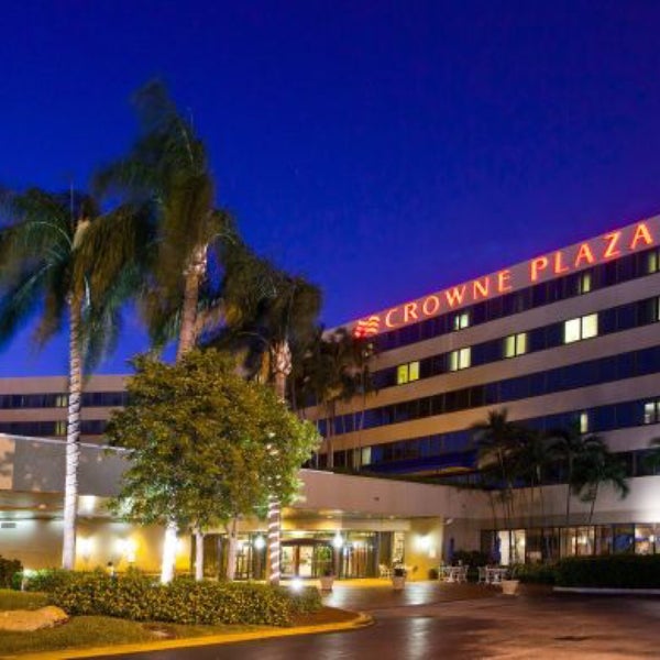 Photos at Crowne Plaza Miami International Airport 950 NW 42nd Avenue