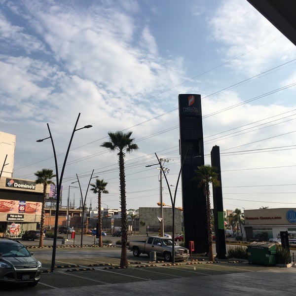 Pabellón Las Torres Blvd. Municipio Libre