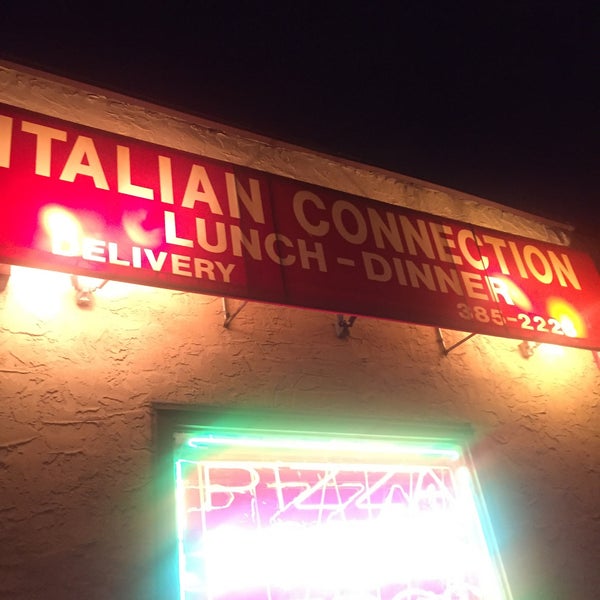 Photo taken at Italian Connection Pizza by Natalia C. on 6/25/2016
