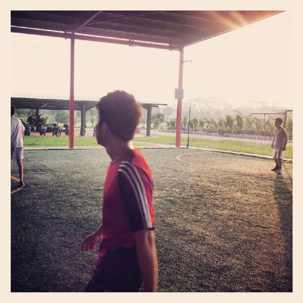 9/26/2012にRudy B.がGolazo Futsal Singaporeで撮った写真