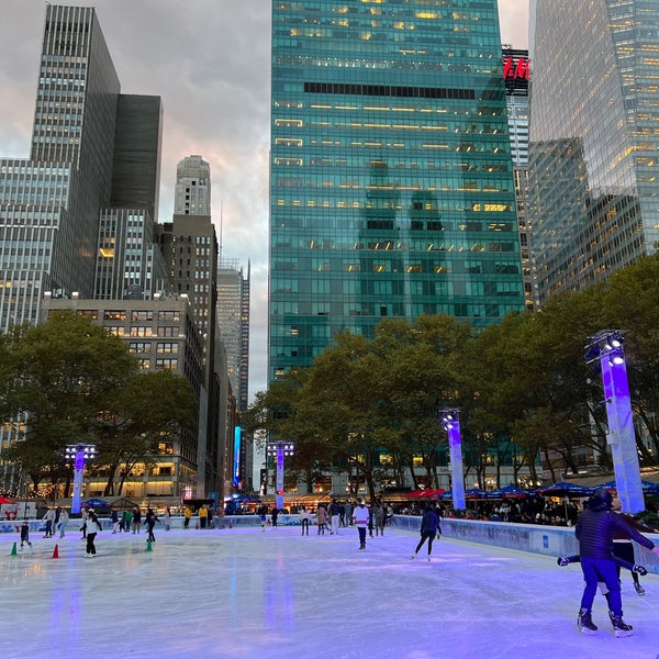 Photo taken at Bank of America Winter Village at Bryant Park by Larry on 11/16/2022