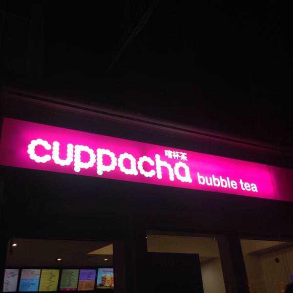 Foto scattata a Cuppacha Bubble Tea da Pew M. il 8/9/2015