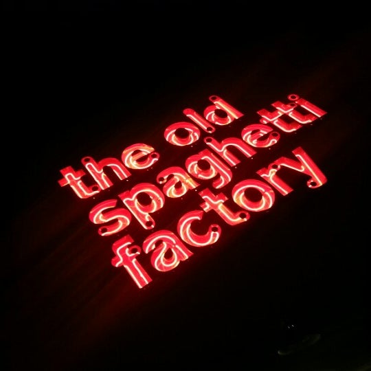 Photo taken at The Old Spaghetti Factory by Thomas H. on 11/30/2012