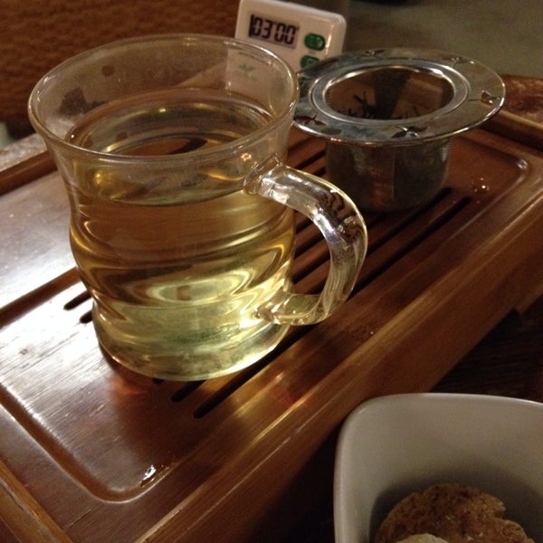 Photo taken at Goldfish Tea by PSU-Lion D. on 4/7/2014