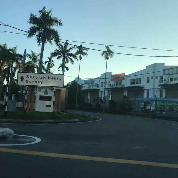 sekolah henry gurney melaka